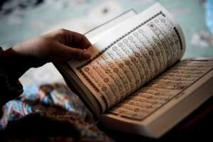 Pavitra Quran Padhne Ke 7 Kaaran